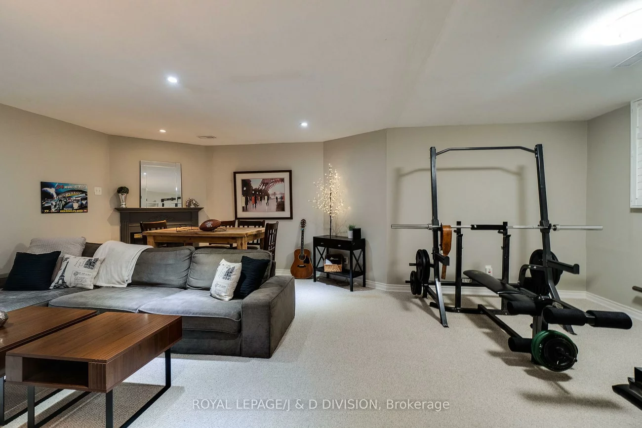 2448, Capilano, 1015 - RO River Oaks, Oakville