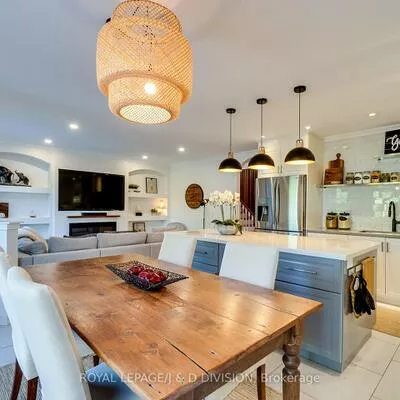 2448, Capilano, 1015 - RO River Oaks, Oakville