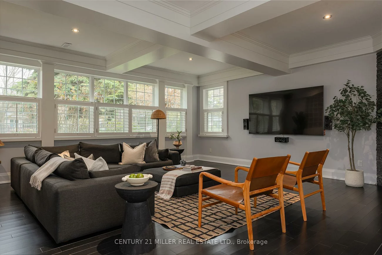 115, Charnwood, 1006 - FD Ford, Oakville