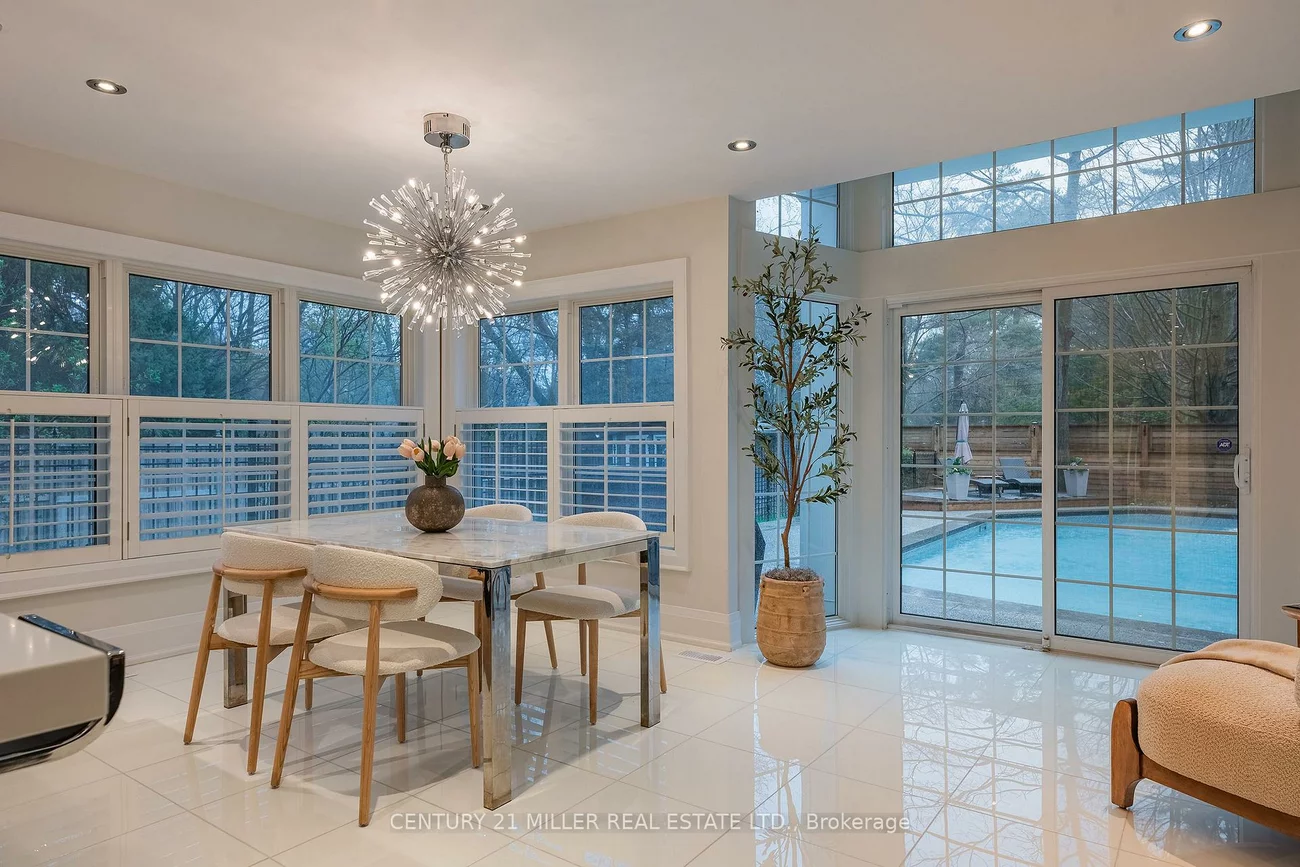 115, Charnwood, 1006 - FD Ford, Oakville