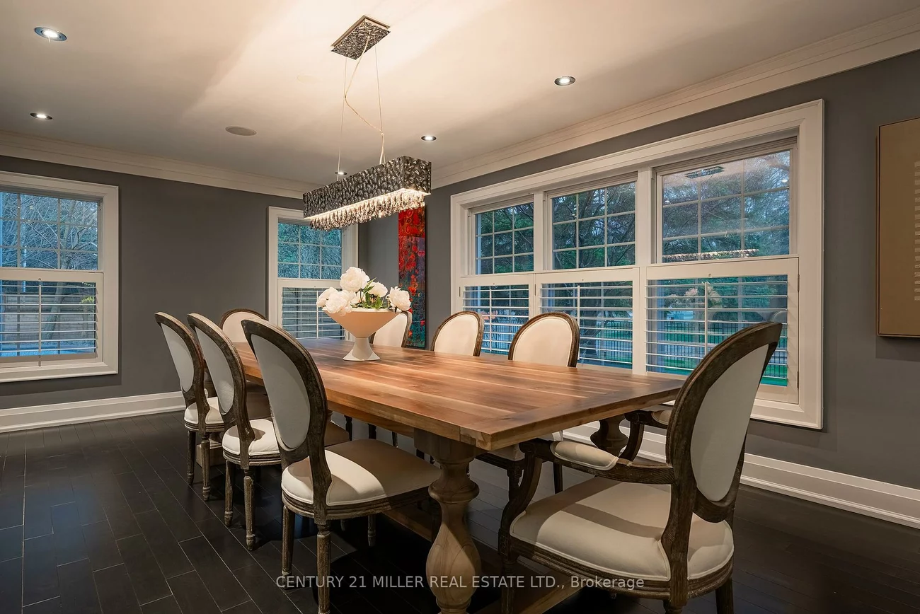 115, Charnwood, 1006 - FD Ford, Oakville