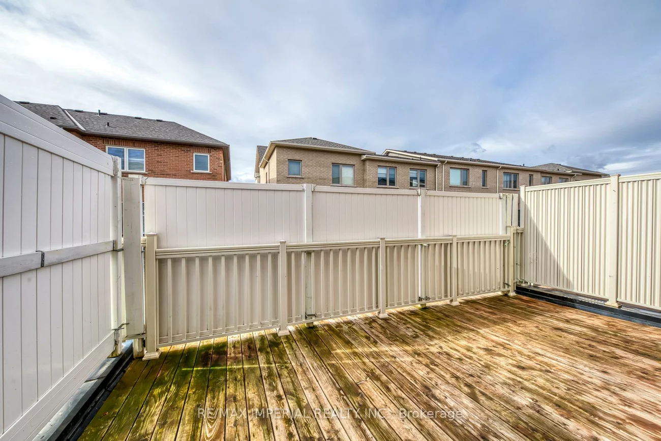 3334, Carding Mill, 1008 - GO Glenorchy, Oakville