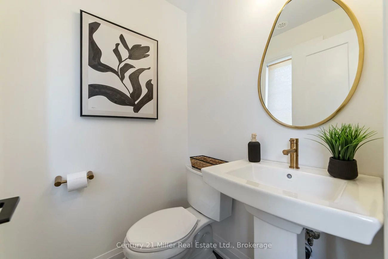 2150, Trafalgar, 1015 - RO River Oaks, Oakville