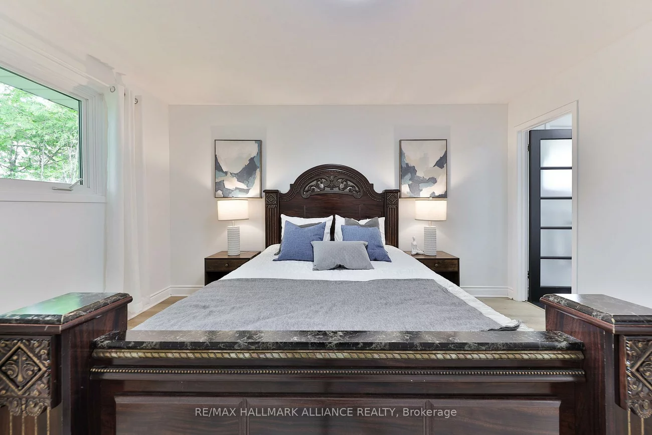 495, Brookmill, 1006 - FD Ford, Oakville