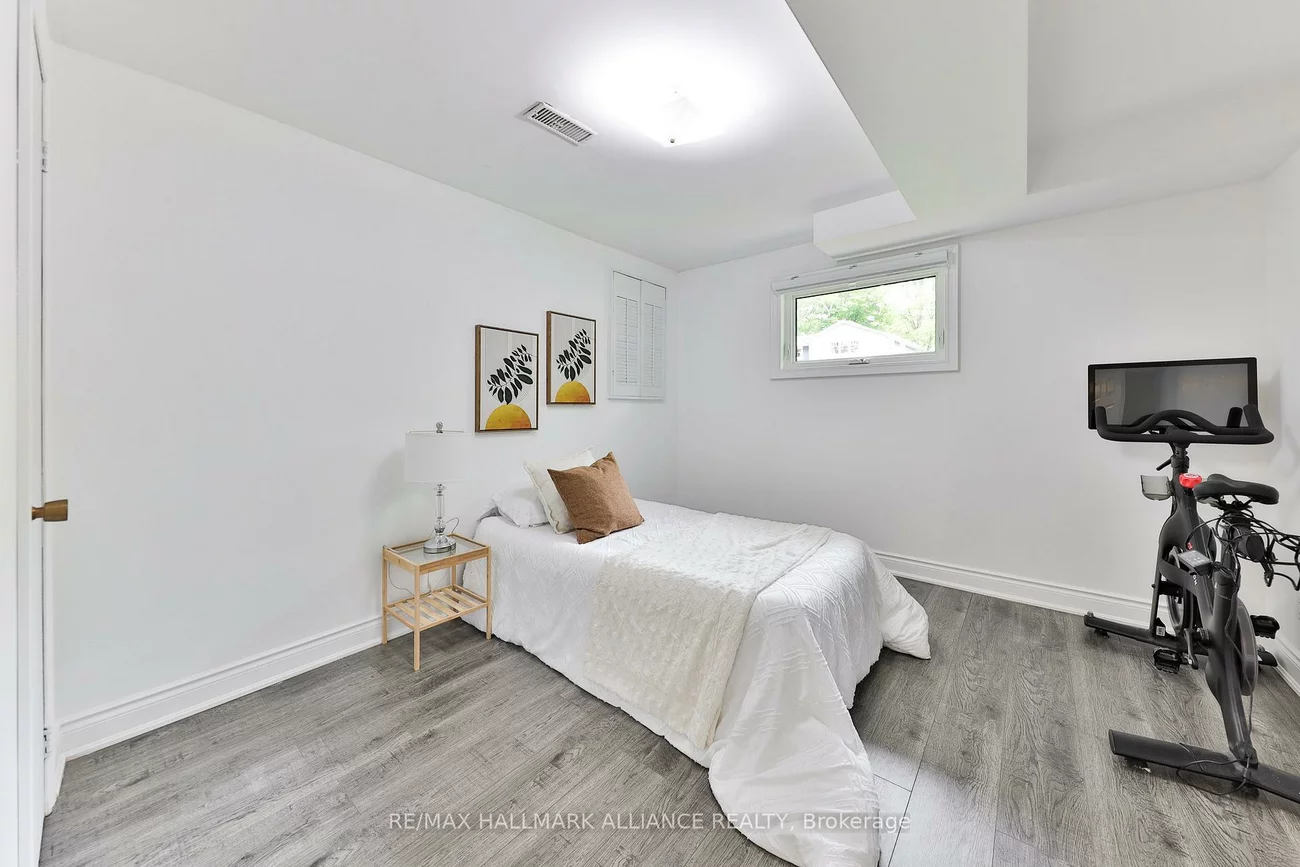 495, Brookmill, 1006 - FD Ford, Oakville