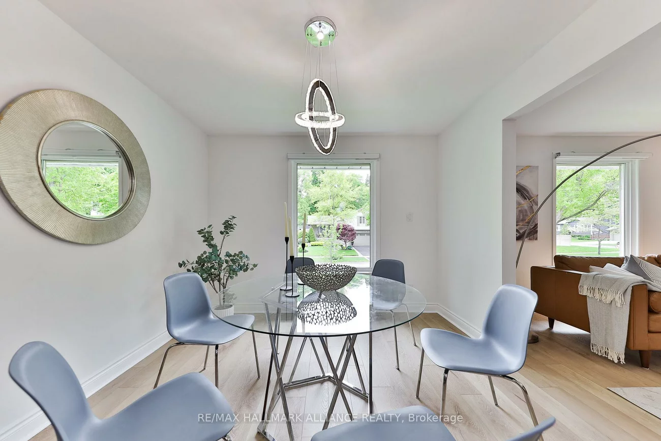 495, Brookmill, 1006 - FD Ford, Oakville