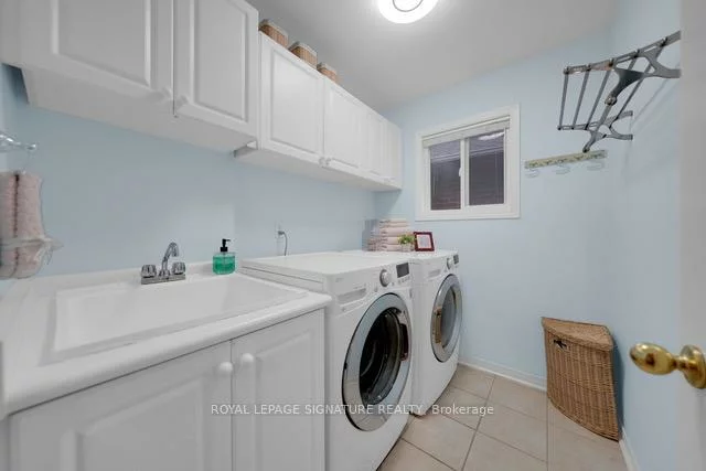 2430, Lazio, 1022 - WT West Oak Trails, Oakville