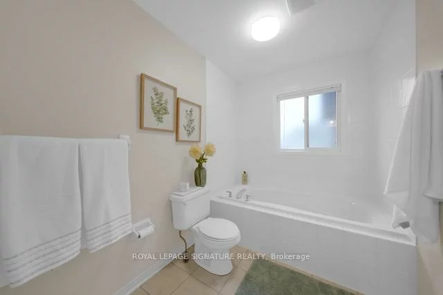 2430, Lazio, 1022 - WT West Oak Trails, Oakville