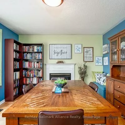 2411, East Gate, 1015 - RO River Oaks, Oakville