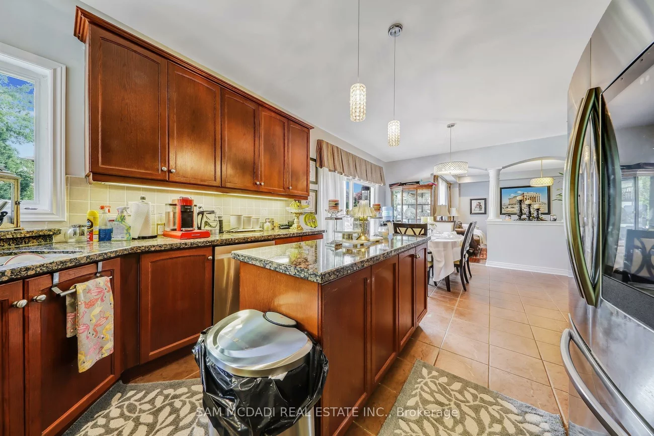 3306, Fox Run, 1001 - BR Bronte, Oakville