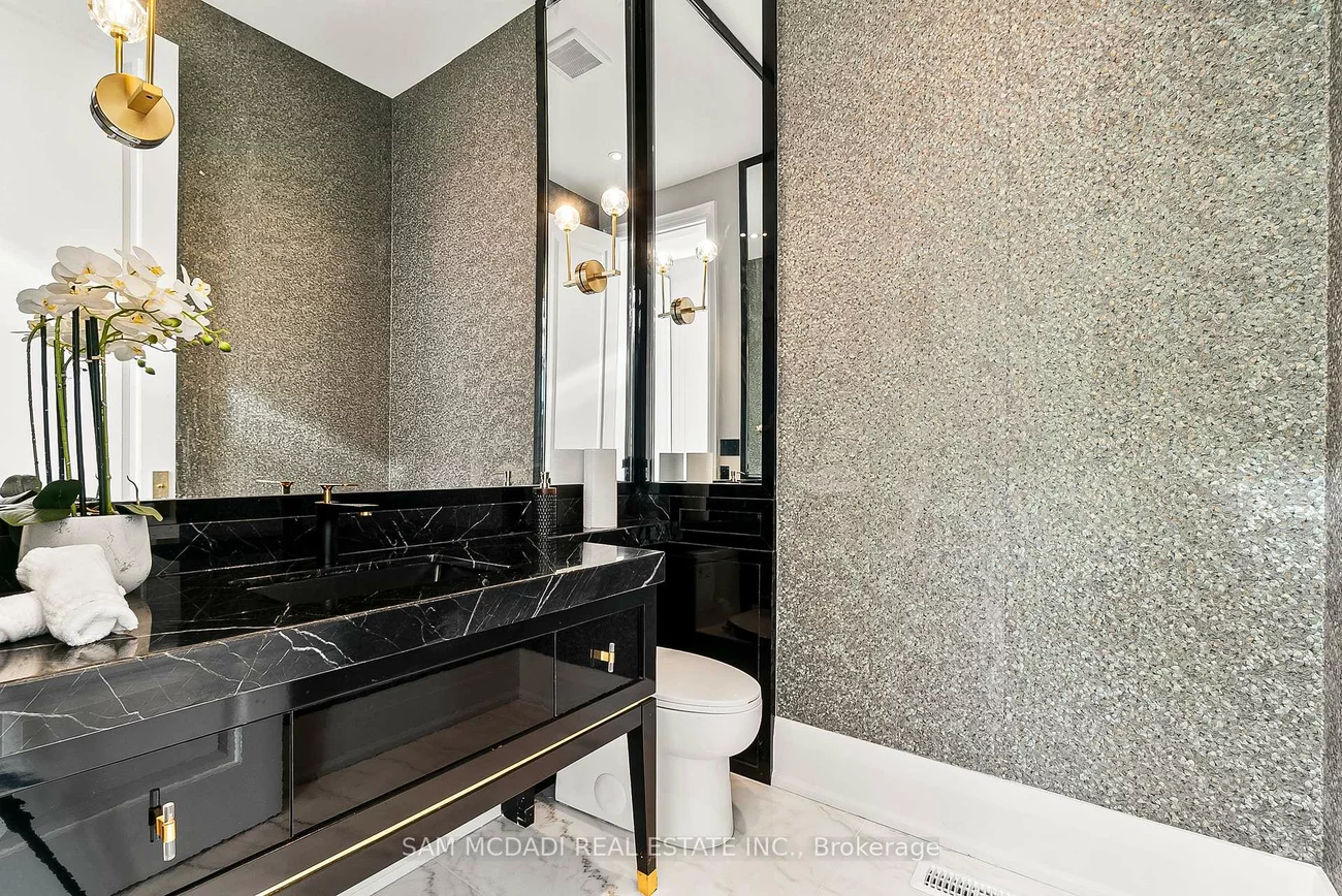 321, Morden, 1020 - WO West, Oakville