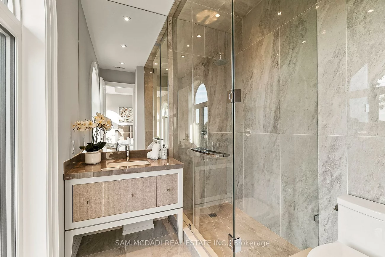 321, Morden, 1020 - WO West, Oakville