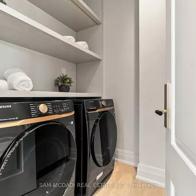 321, Morden, 1020 - WO West, Oakville