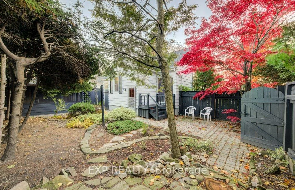 115, Wilson, 1002 - CO Central, Oakville