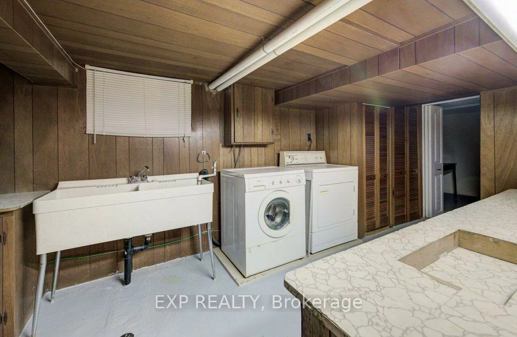 115, Wilson, 1002 - CO Central, Oakville