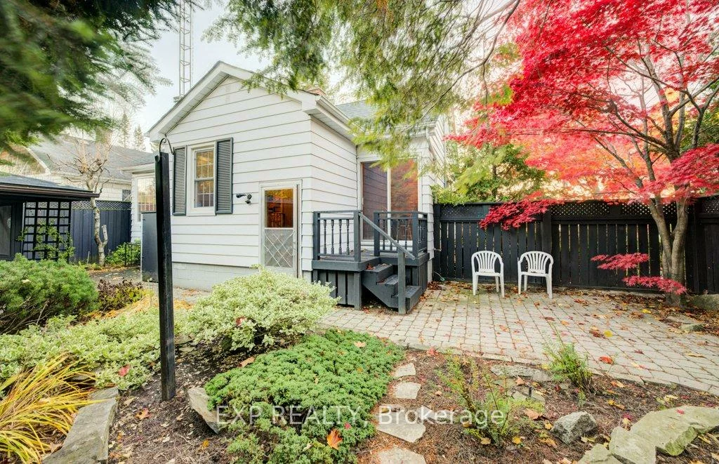 115, Wilson, 1002 - CO Central, Oakville