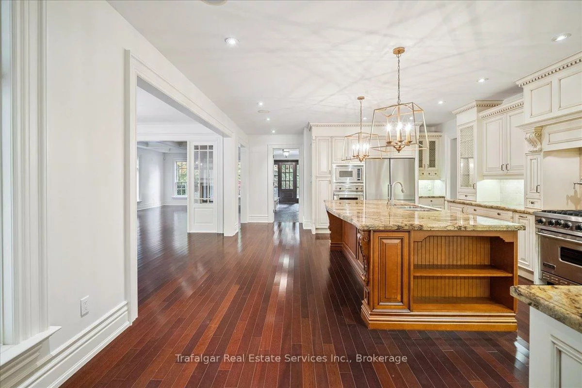 237, Morrison, 1011 - MO Morrison, Oakville