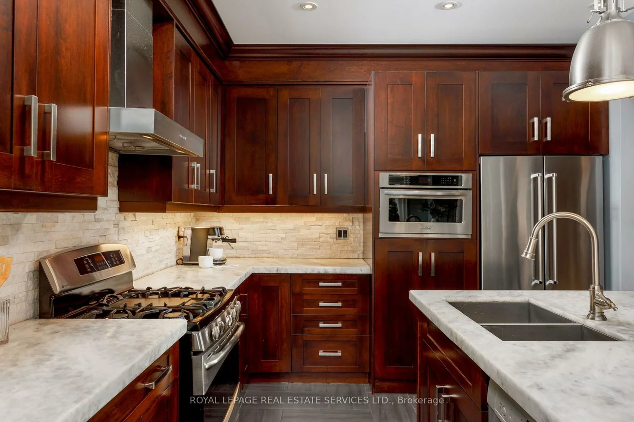 2299, Millstone, 1019 - WM Westmount, Oakville