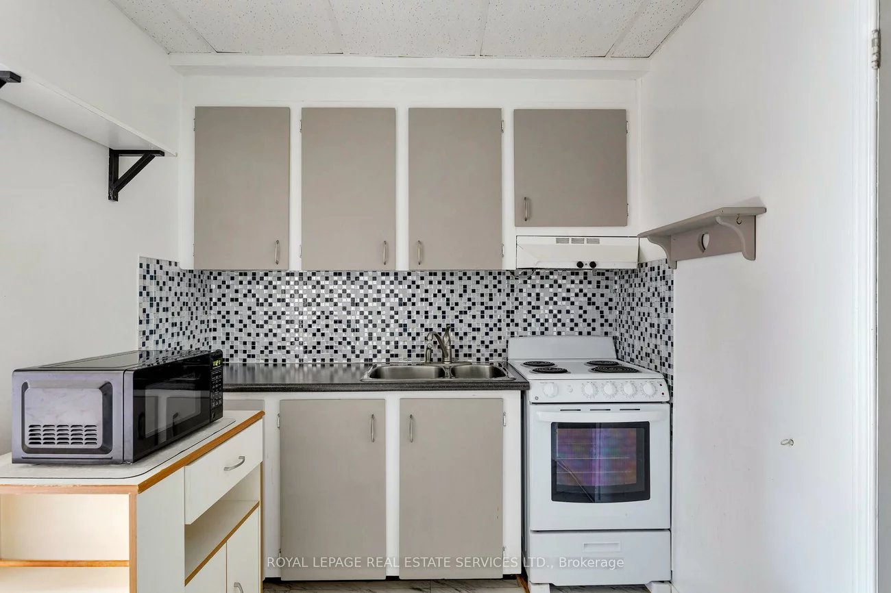 2339, Hixon, 1001 - BR Bronte, Oakville