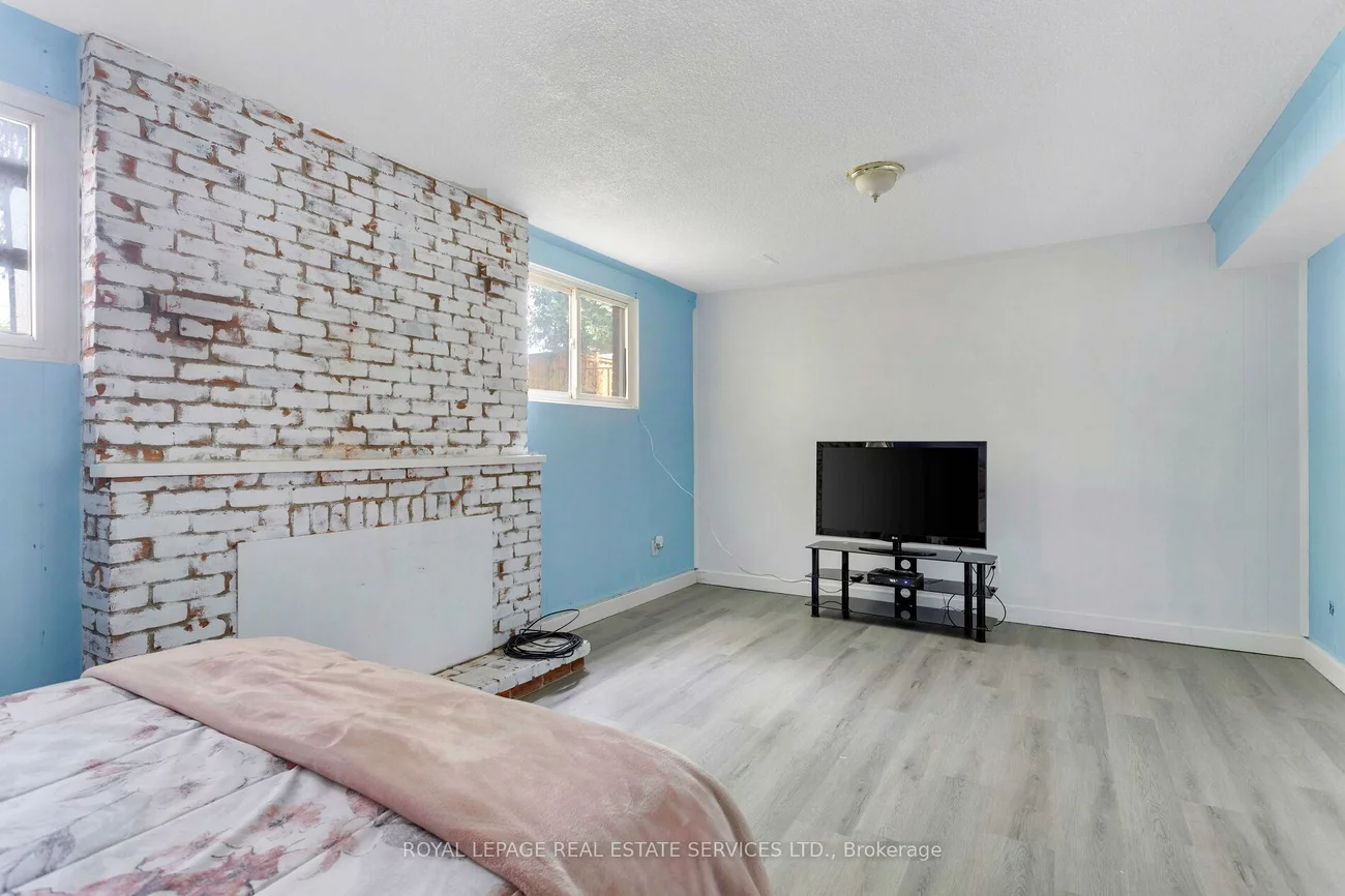 2339, Hixon, 1001 - BR Bronte, Oakville