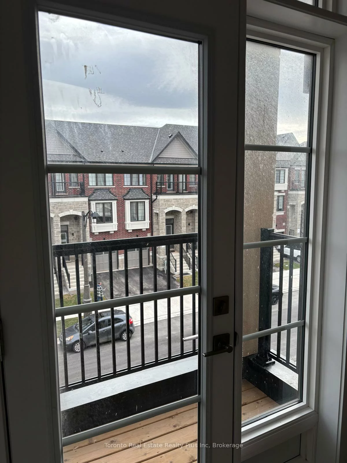 1341, Kaniv, 1012 - NW Northwest, Oakville