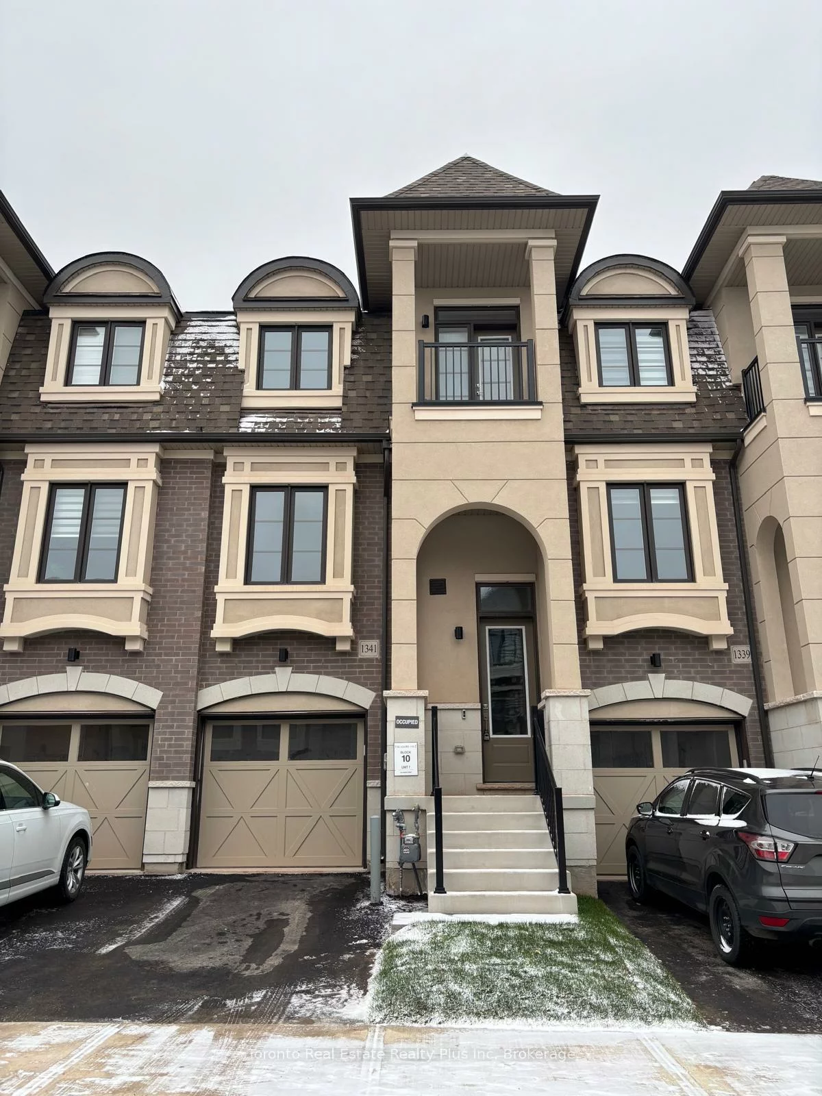 1341, Kaniv, 1012 - NW Northwest, Oakville