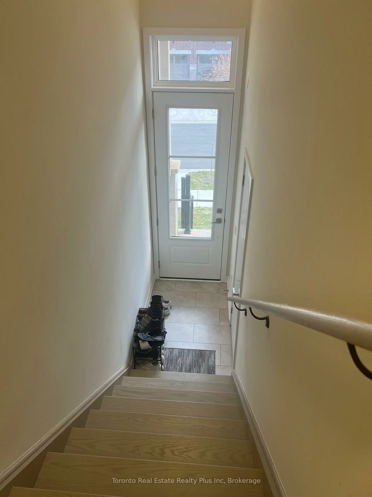 1341, Kaniv, 1012 - NW Northwest, Oakville