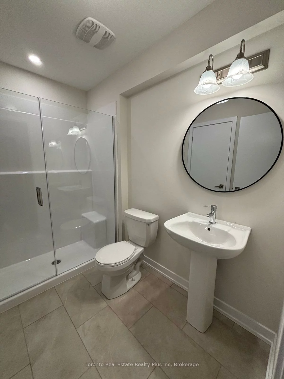 1341, Kaniv, 1012 - NW Northwest, Oakville