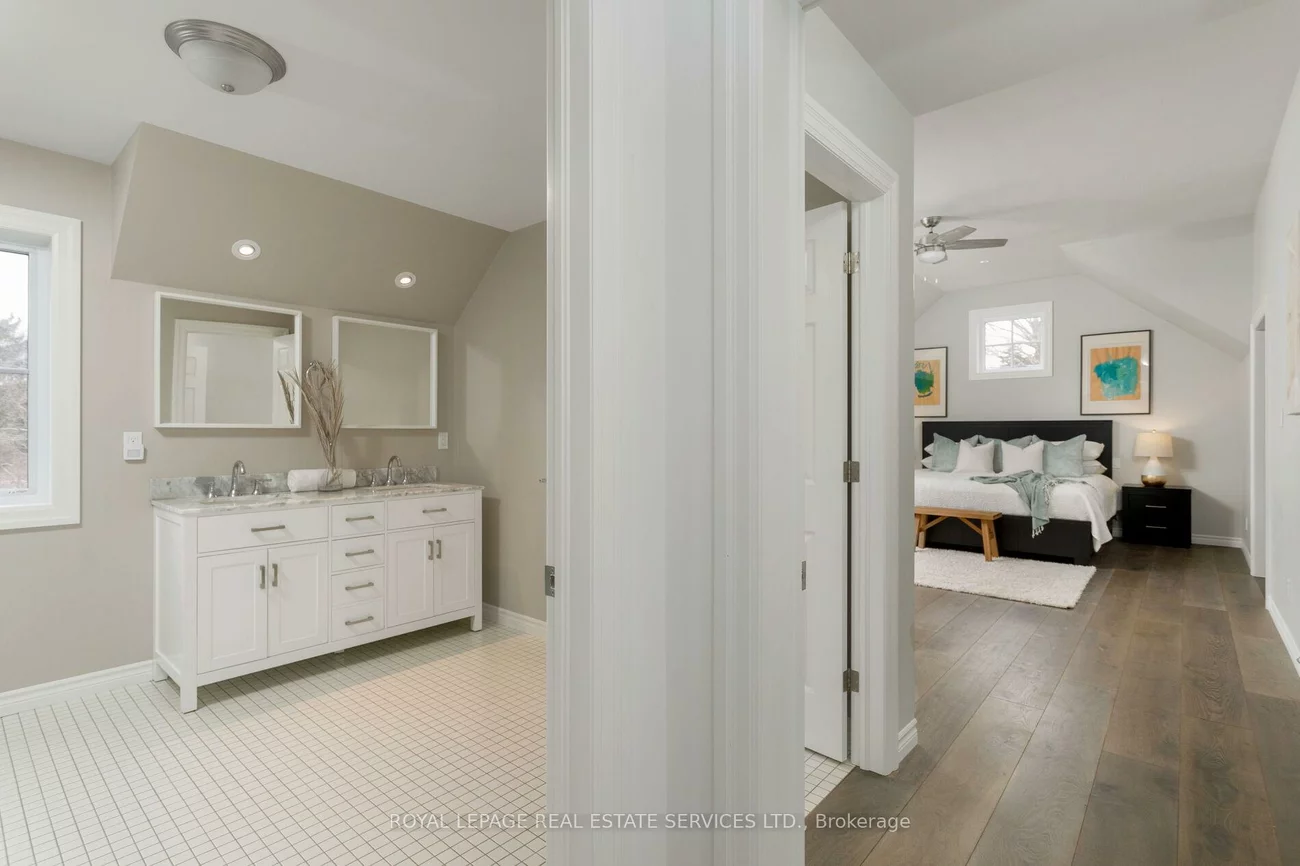 2088, Saxon, 1020 - WO West, Oakville