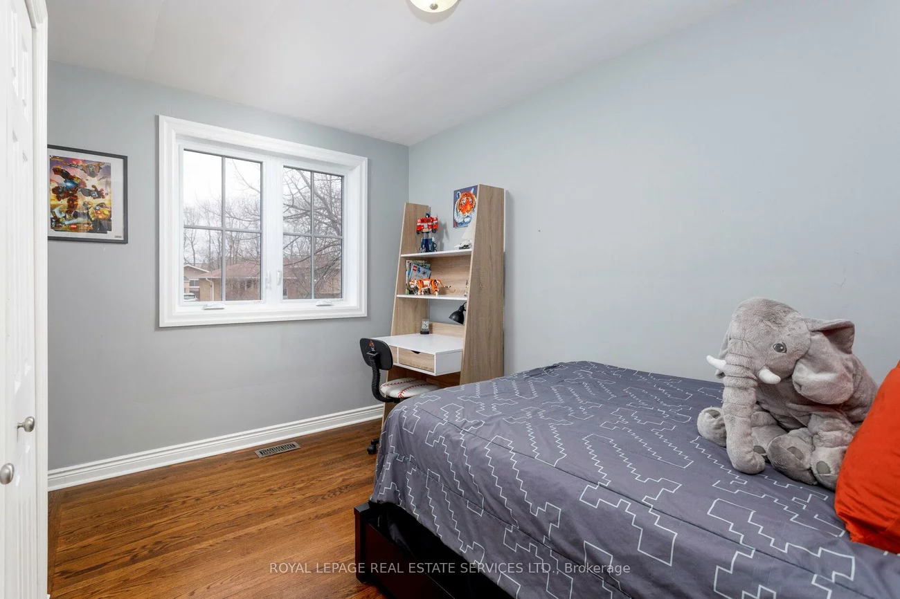 2088, Saxon, 1020 - WO West, Oakville