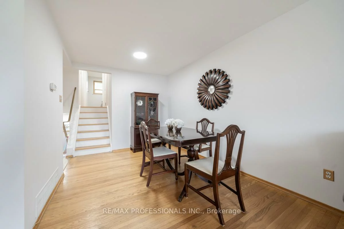 1275, Pallatine, 1003 - CP College Park, Oakville