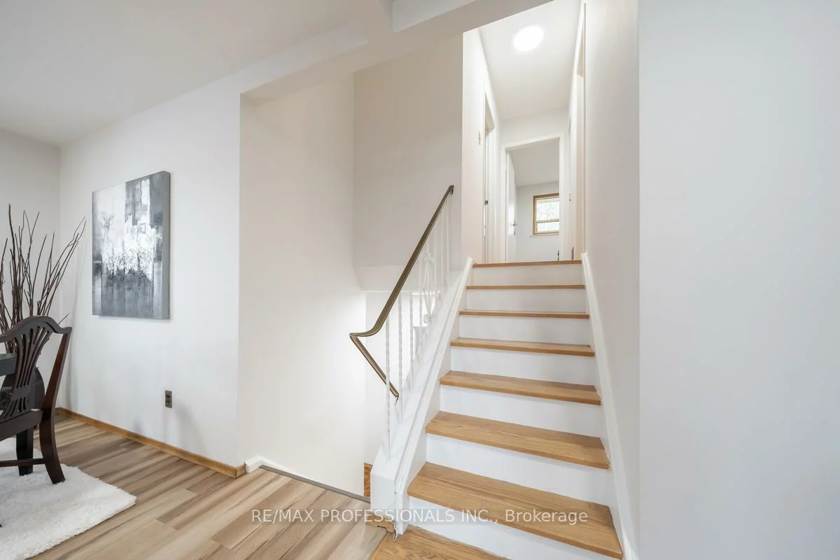 1275, Pallatine, 1003 - CP College Park, Oakville