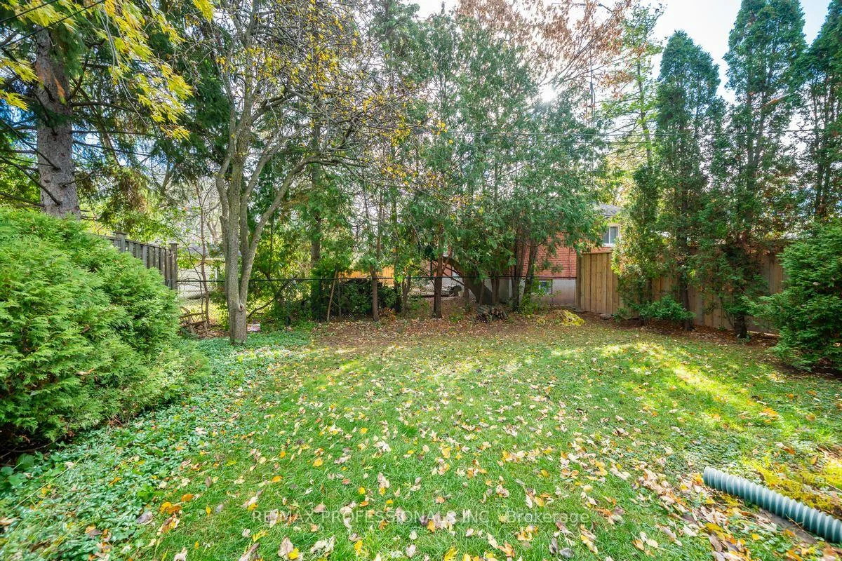 1275, Pallatine, 1003 - CP College Park, Oakville