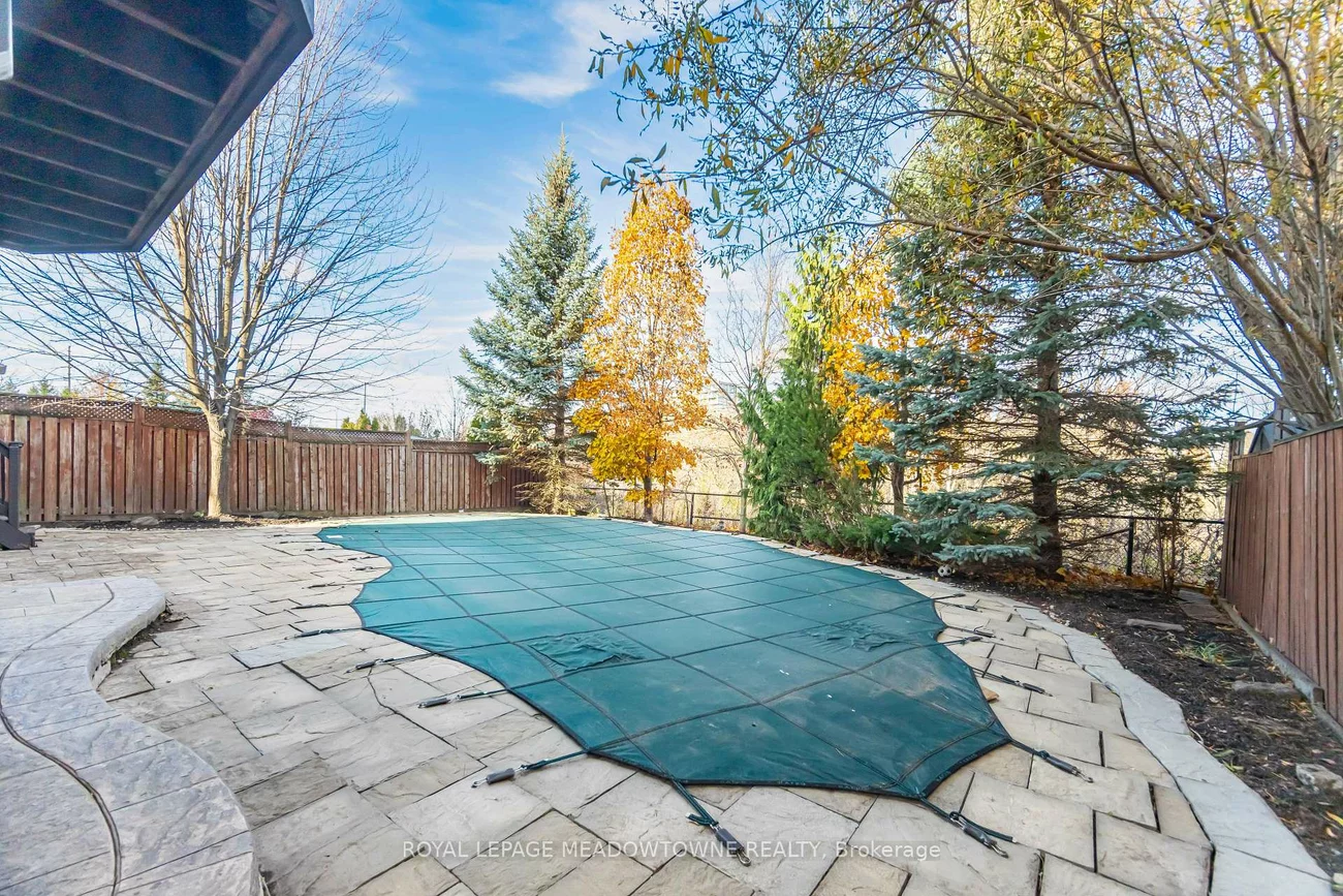 2459, Meadowridge, 1009 - JC Joshua Creek, Oakville