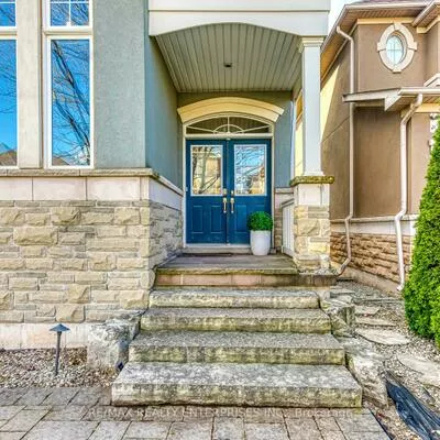 2240, Blackbird, 1019 - WM Westmount, Oakville
