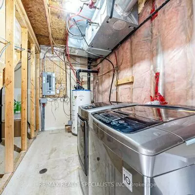 3187, Stornoway, 1000 - BC Bronte Creek, Oakville