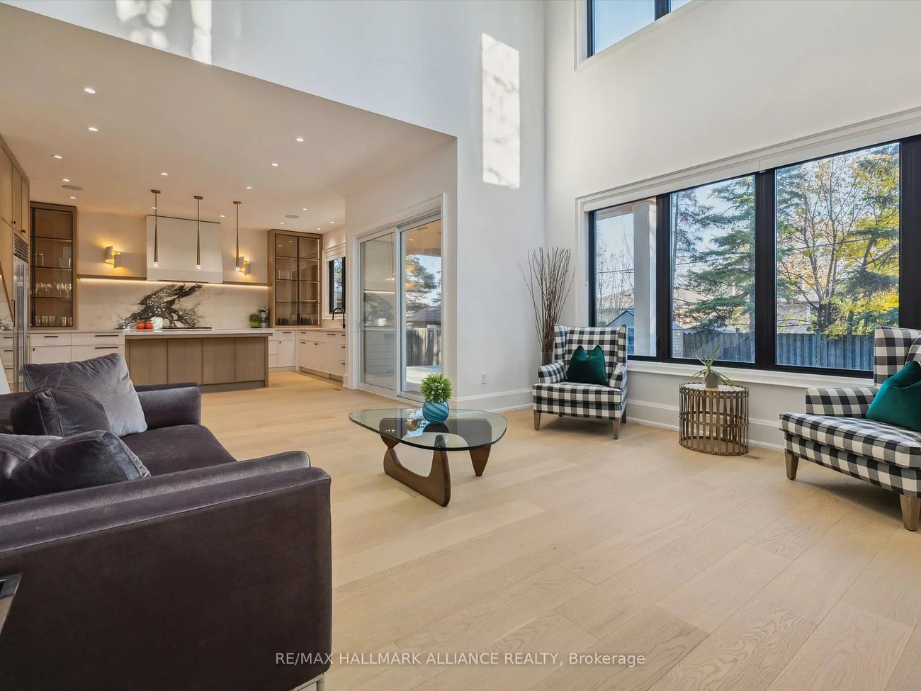 2074, Seabrook, 1020 - WO West, Oakville