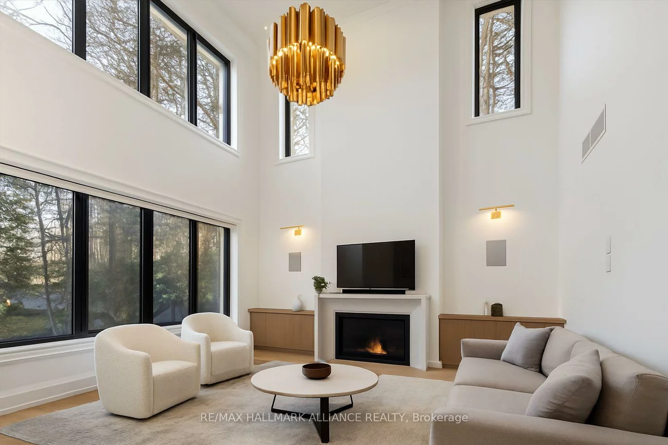 2074, Seabrook, 1020 - WO West, Oakville