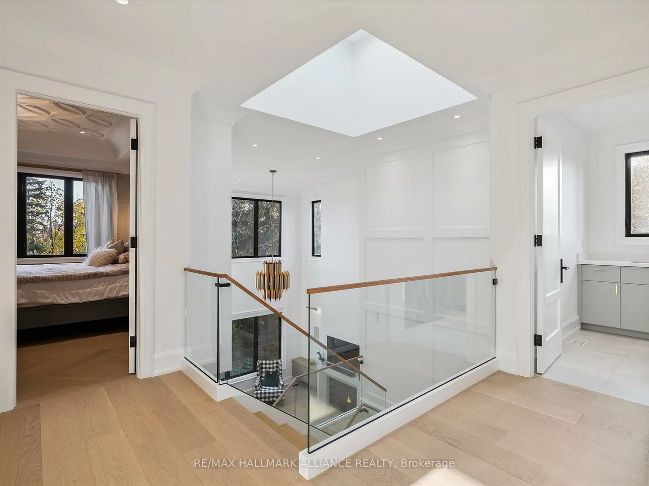 2074, Seabrook, 1020 - WO West, Oakville