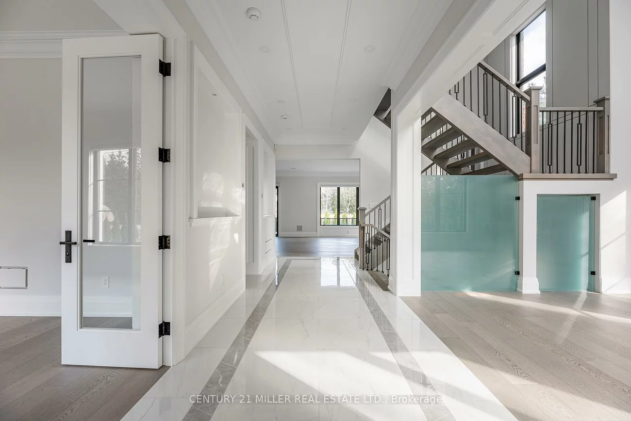 481, Chartwell, 1011 - MO Morrison, Oakville