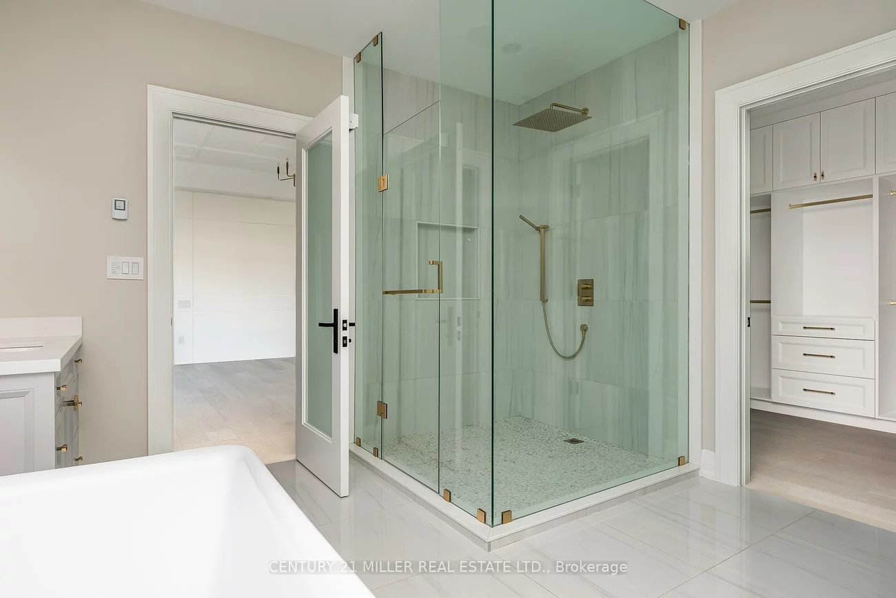 481, Chartwell, 1011 - MO Morrison, Oakville