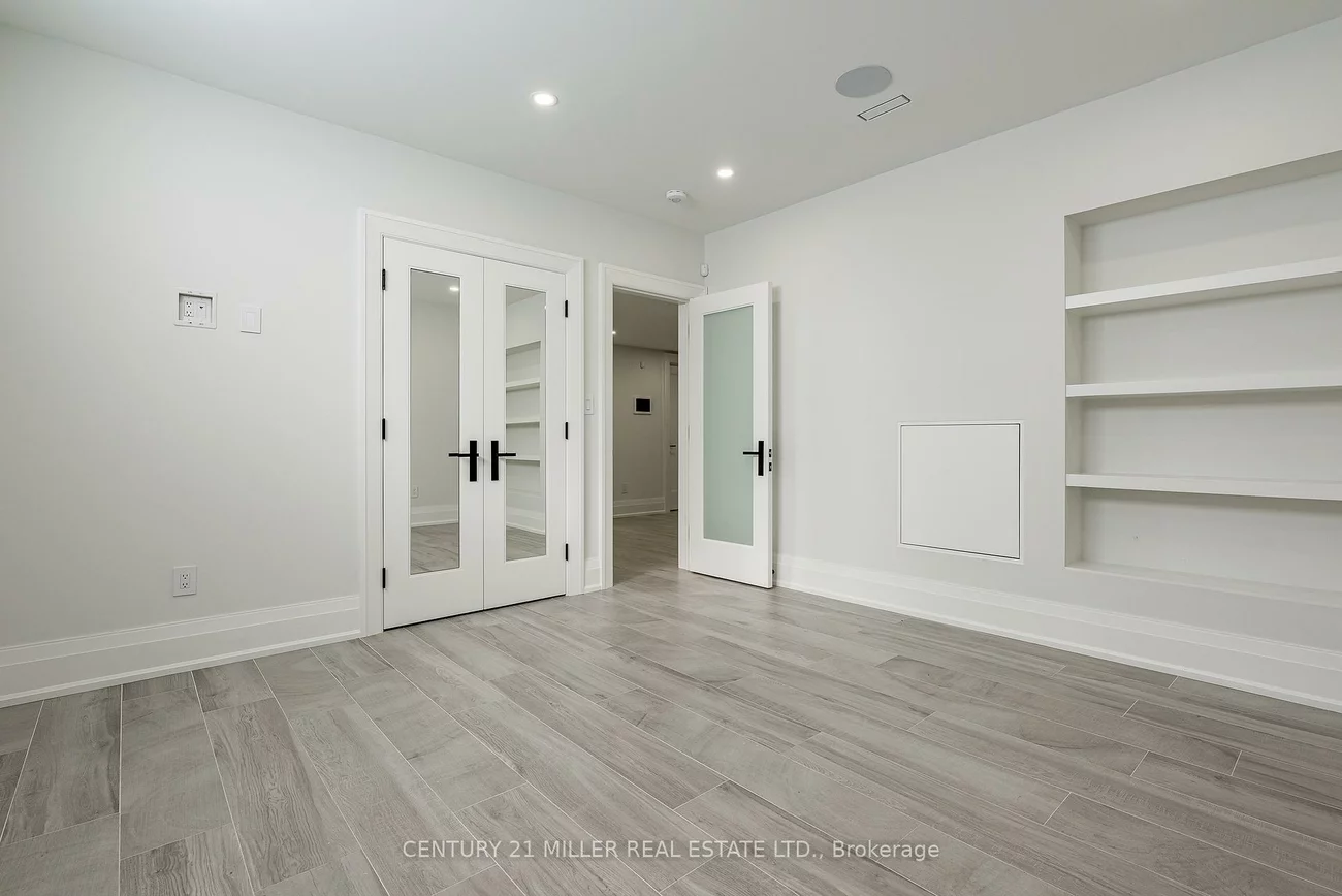 481, Chartwell, 1011 - MO Morrison, Oakville