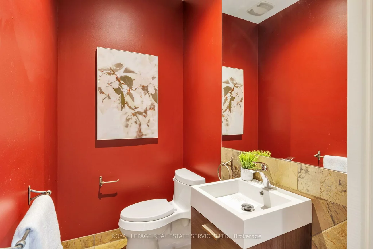 2448, Bridge, 1020 - WO West, Oakville