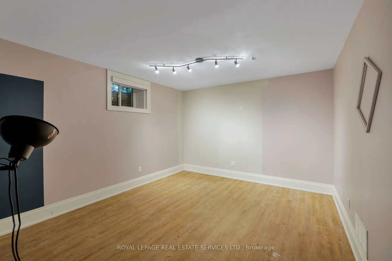 2448, Bridge, 1020 - WO West, Oakville