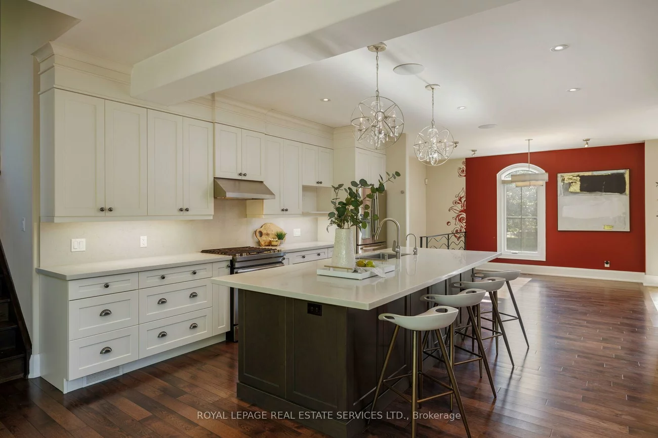 2448, Bridge, 1020 - WO West, Oakville