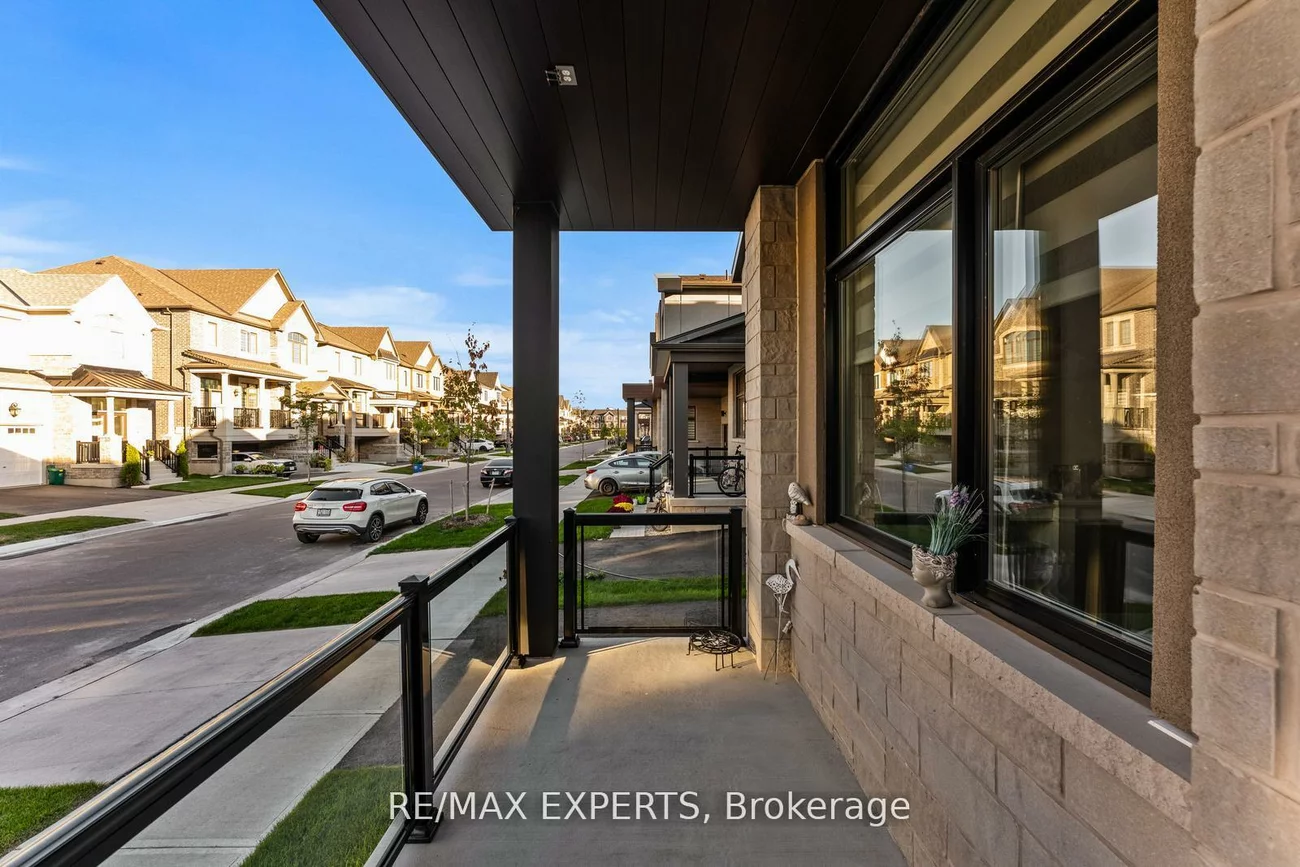 3299, Harasym, 1012 - NW Northwest, Oakville