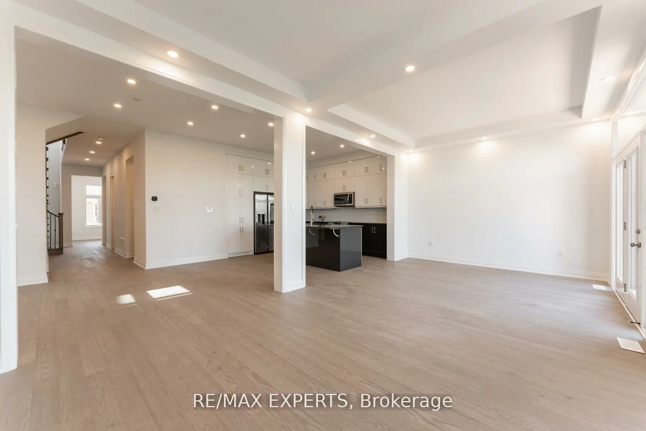 3299, Harasym, 1012 - NW Northwest, Oakville