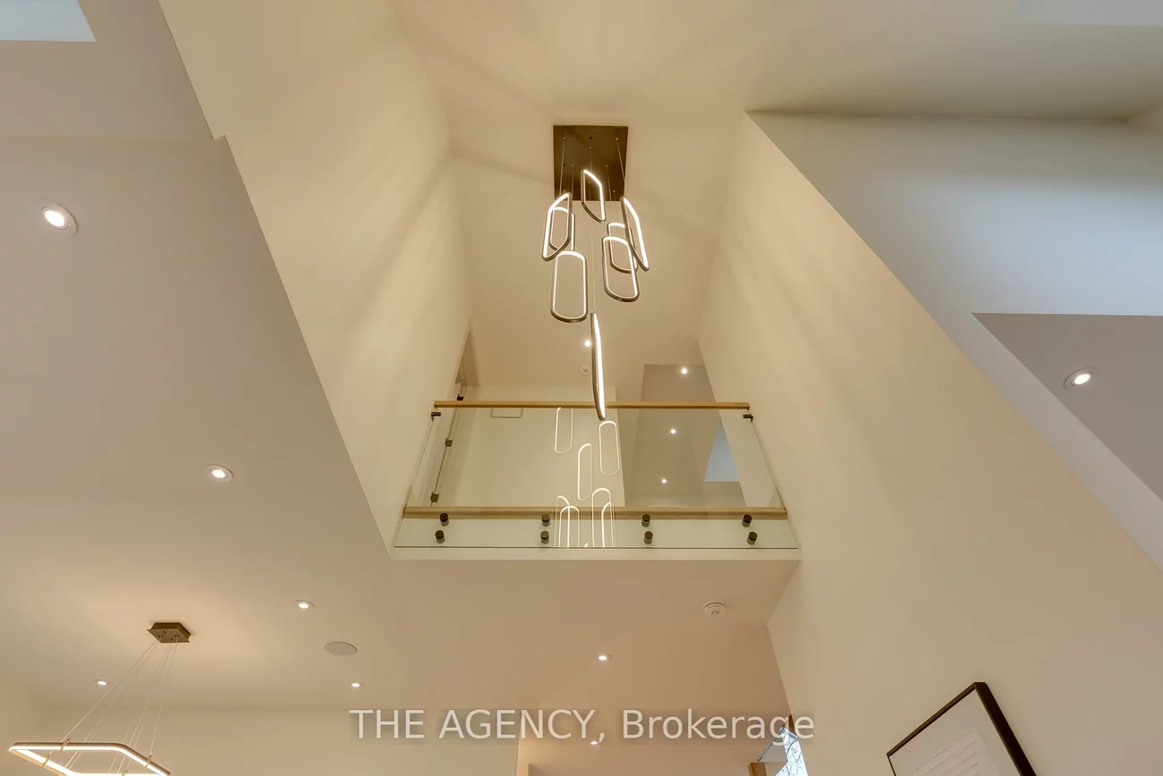 512, Weynway, 1020 - WO West, Oakville