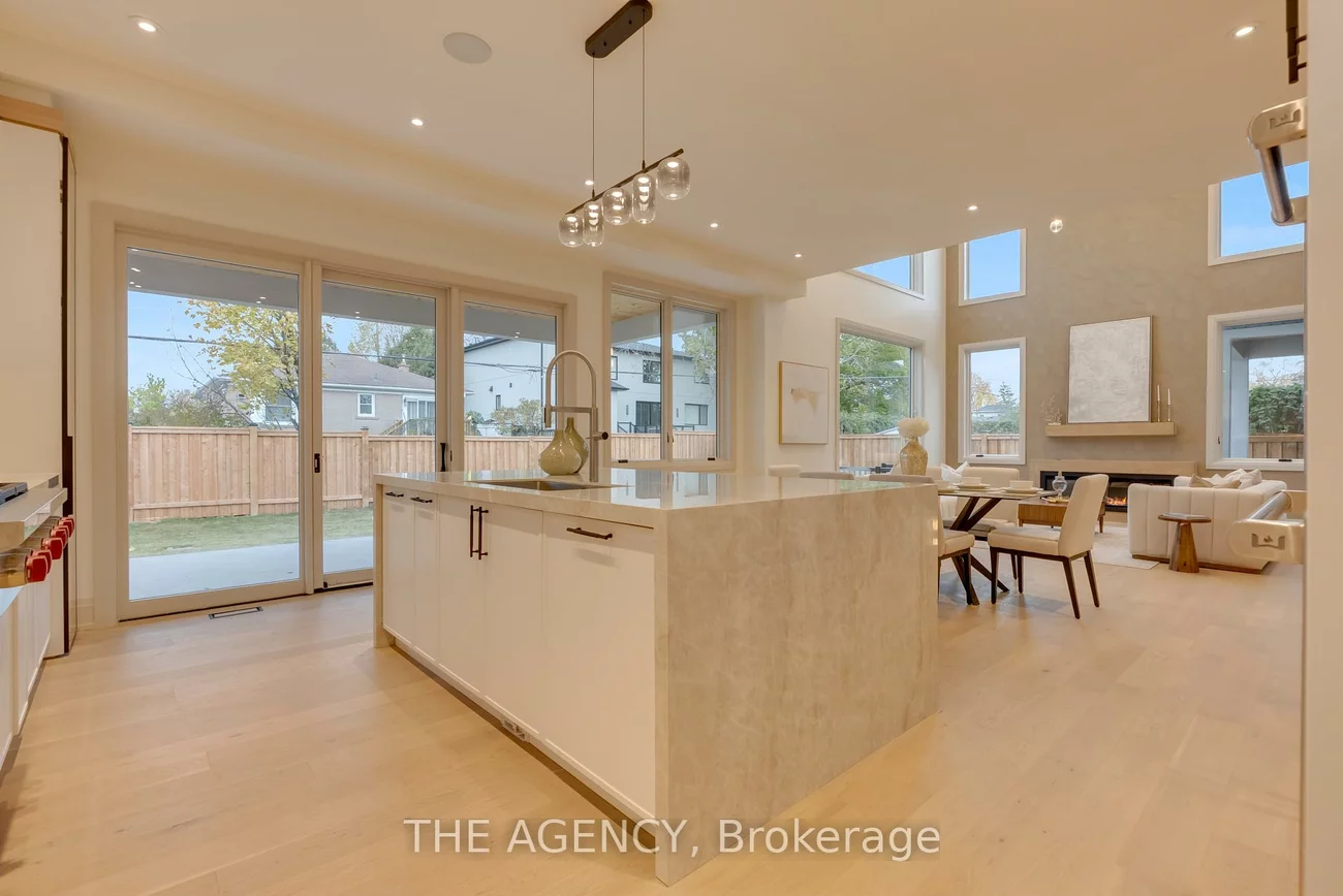 512, Weynway, 1020 - WO West, Oakville