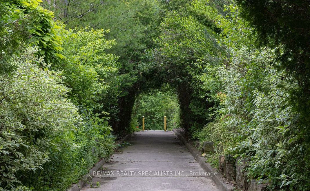 2239, Devonshire, 1019 - WM Westmount, Oakville